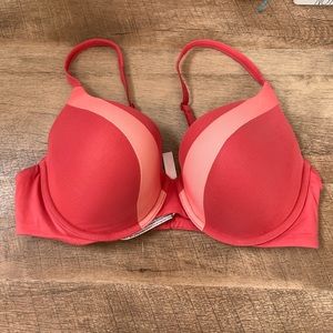 Victoria’s Secret Demi Push-up Bra
